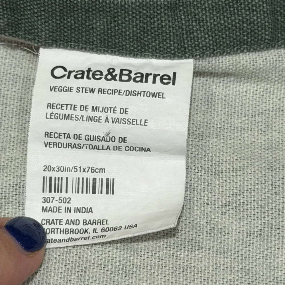 Crate and Barrel Tea Towel Root Vegtable Stew 100% Cotton 20